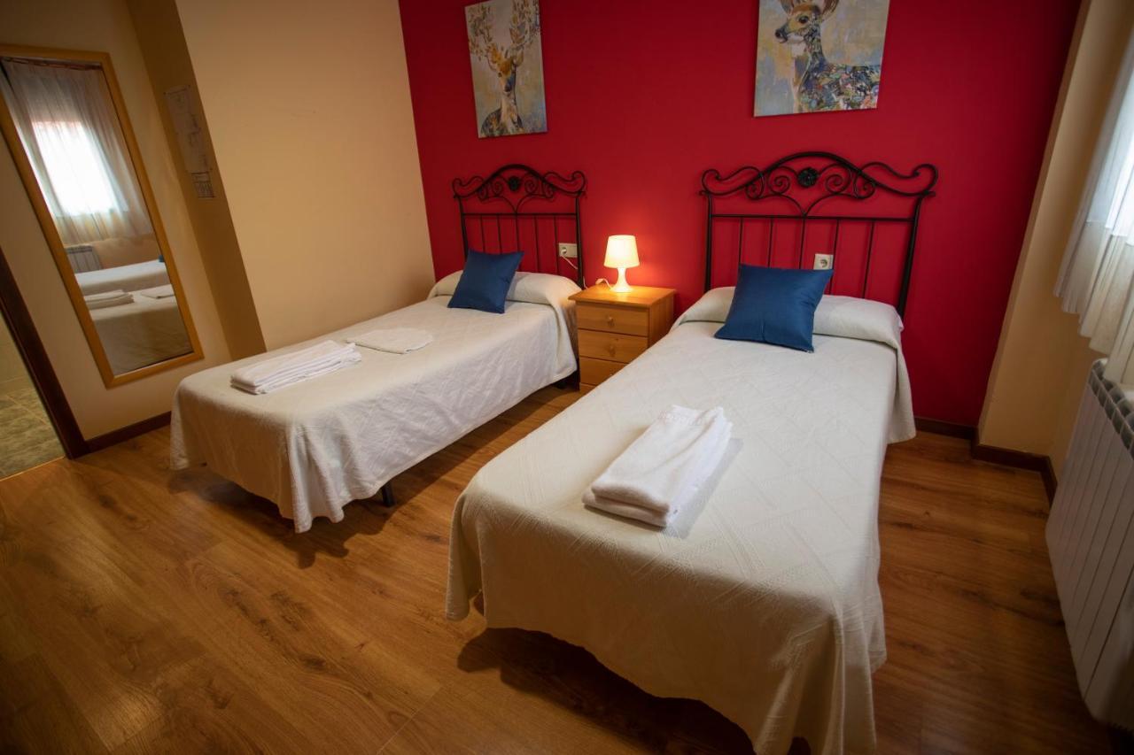 Alojamiento Turistico "El Torreon" Guest House Fresneda de la Sierra Exterior photo